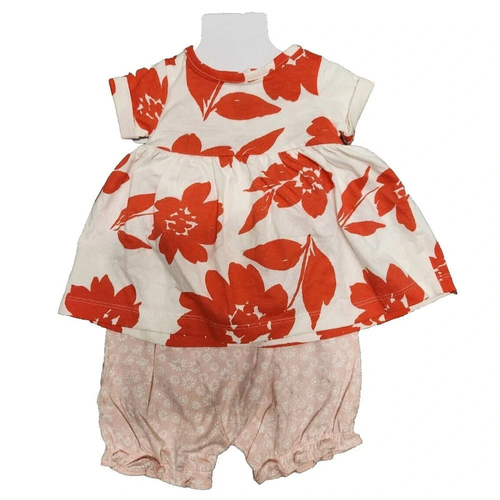 NWT‎ Carter's Girls 2 Piece Outfit 6M Floral